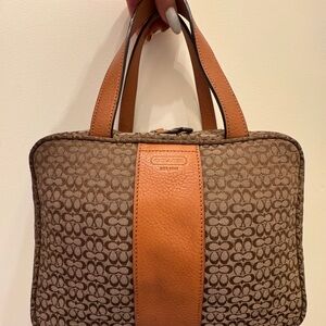 (SOLD ON DEPOP) Vintage Coach Signature C Canvas Cosmetic/Travel Bag